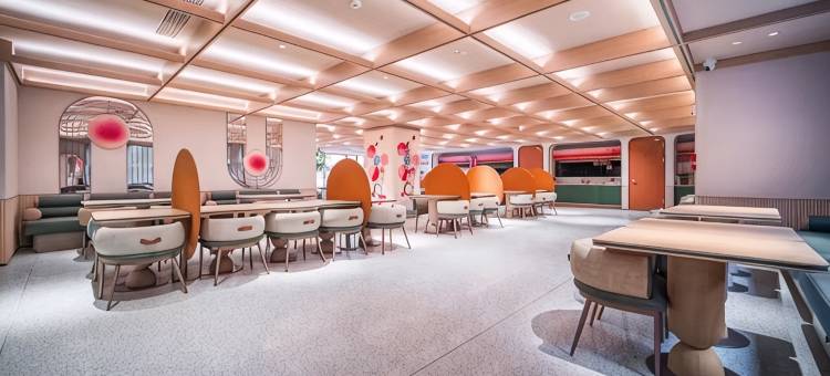 斯维登度假公寓(威海会展中心大相框店)图片