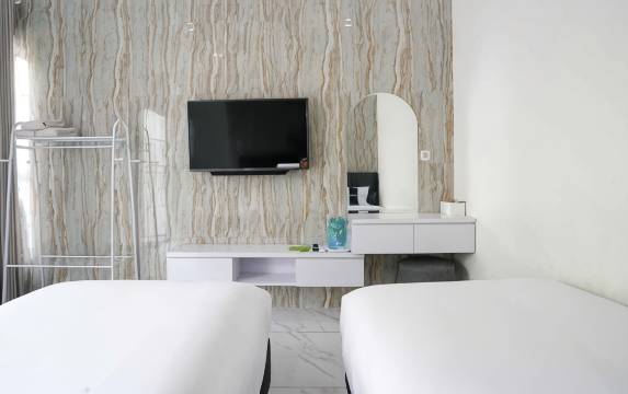 尼马拉恩加威城市景观酒店 - 红门酒店集团(Urbanview Hotel Nimara Ngawi by RedDoorz)