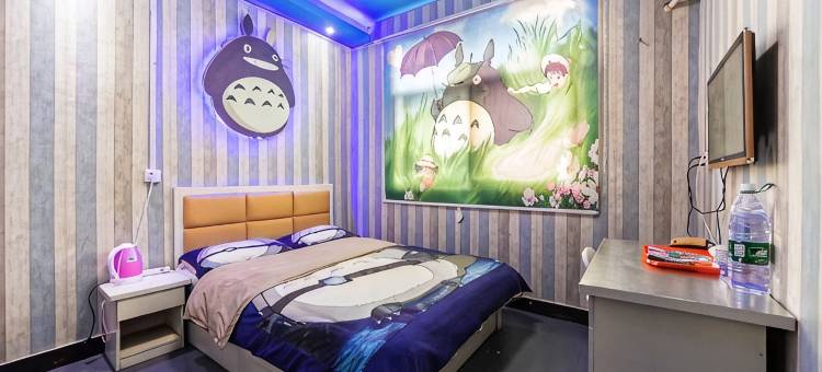 Lucky主题酒店(西安长安大学城何家营地铁站店)图片