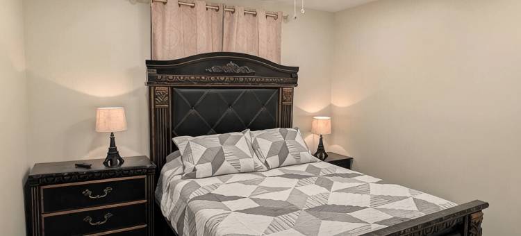 Renovated 3 bd 2.5 bath centrally located next to MTSU/Night life/Restaurants/DT图片