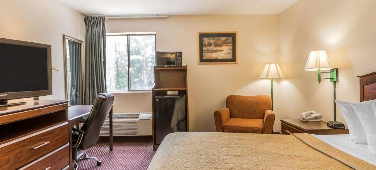 佩尔城I-20出口158号凯艺酒店(Quality Inn Pell City I-20 Exit 158)图片