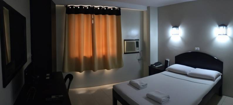 加西亚广场桑帕吉塔套房酒店(Sampaguita Suites Plaza Garcia)图片