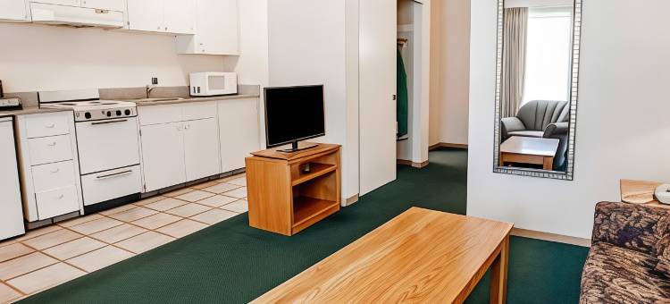 Quality Inn & Suites Bremerton Near Naval Shipyard图片