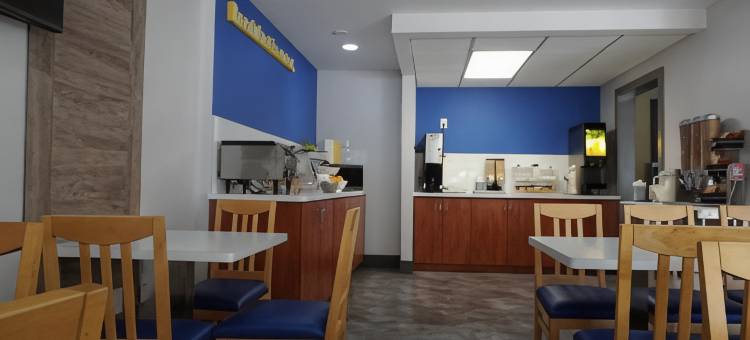 尼亚加拉瀑布附近戴斯酒店(Days Inn by Wyndham Niagara Falls Near the Falls)图片