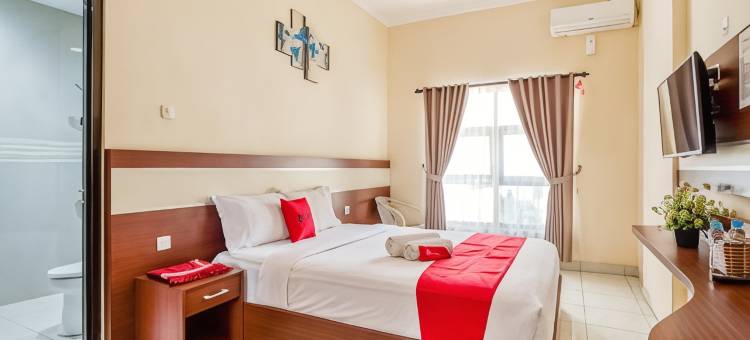 红多兹伊斯兰酒店@加亚亚纳路口(RedDoorz Syariah @ Jalan Simpang Gajayana)图片