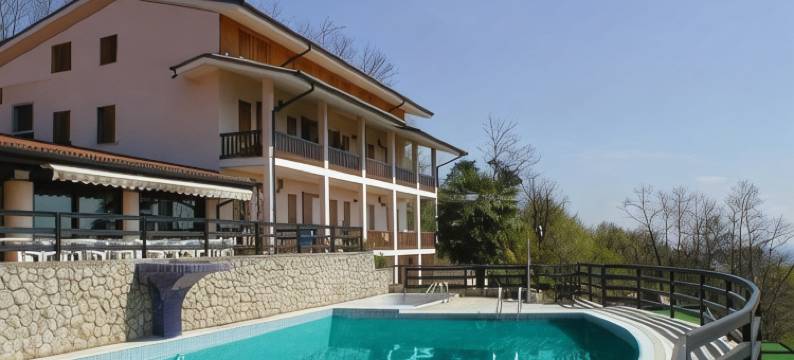 阿拉皮内塔酒店(Albergo Alla Pineta)图片