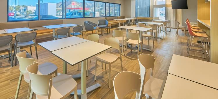 提华纳埃尔弗洛里多万豪City Express酒店(City Express by Marriott Tijuana El Florido)图片