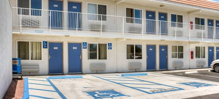 兰开斯特6号汽车旅馆(Motel 6 Lancaster, CA)图片