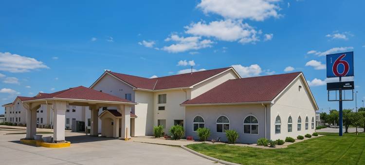 Motel 6 Omaha, NE - IAT West图片