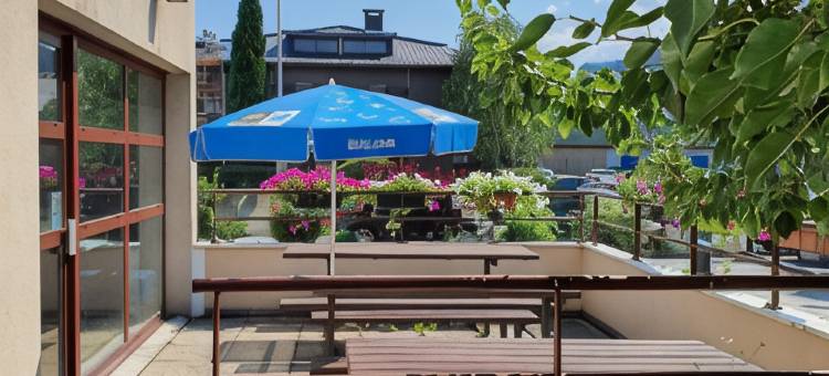 格勒诺布尔南瑟伊辛斯宜必思快捷酒店(Ibis Budget Grenoble Sud Seyssins)图片