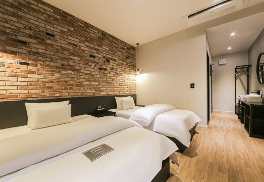 Youngcheon Nnineteenth Hotel Overview