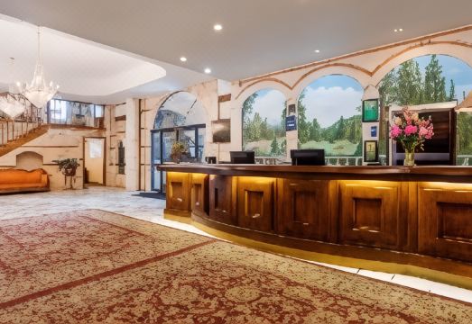 Best Western Big Bear ChateauHotel Overview