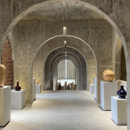 江西景德镇陶瓷工业遗产博物馆+浮梁县新平村瓷宫+瑶里古镇风景区2日1晚拼小团