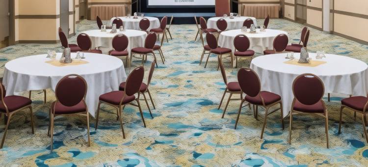 西雅图塔科马国际机场希尔顿安泊酒店(Embassy Suites by Hilton Seattle Tacoma International Airport)图片