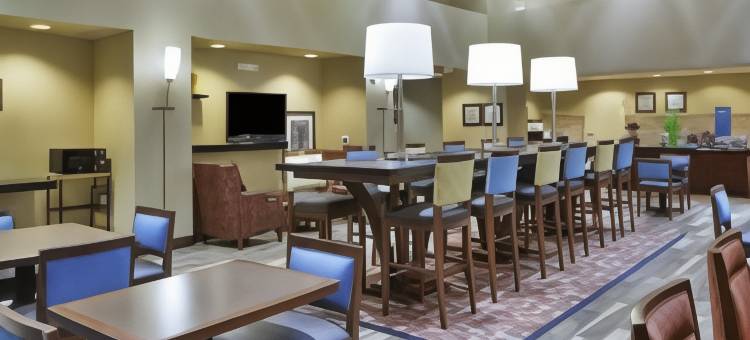 东北威奇托欢朋住宿及套房酒店(Hampton Inn & Suites Wichita-Northeast)图片