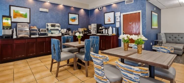 海勒姆贝斯特韦斯特套房酒店(Best Western Hiram Inn  Suites)图片