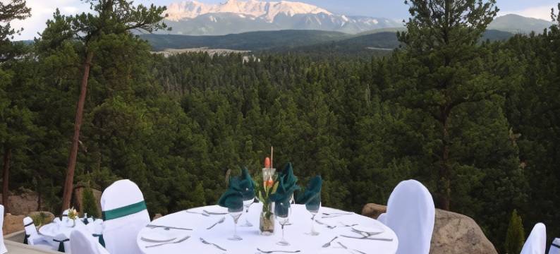 派克峰天堂民宿(Pikes Peak Paradise Bed and Breakfast)图片
