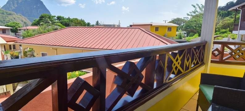 太阳公寓(Apartment Soleil 2 Mins Walk to Beach, Town and Soufriere Attractions)图片