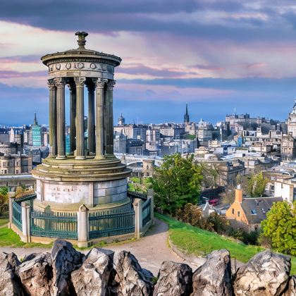 英国伦敦+牛津+温德米尔+爱丁堡+约克+剑桥5日4晚拼小团