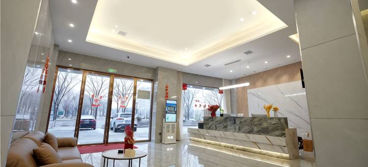 OW君国际酒店(南县人民医院店)图片