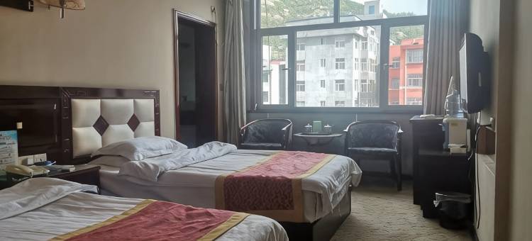 保德紫燕雨商务酒店图片