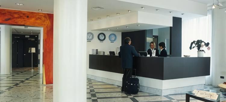 马尔彭萨一世酒店(First Hotel Malpensa)图片