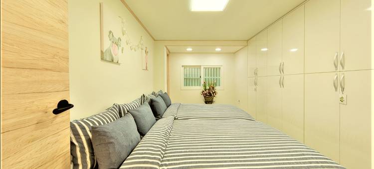 多情之家/弘大入口站。7号出口，可以开派对房。可爱的宽敞空间(Seoul Dajeong House/Hongdae Entrance Sta.Exit7.  Party room. Lovely Big House)图片