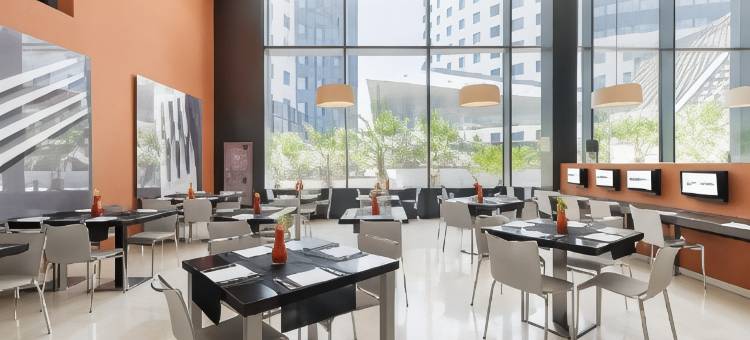 瓦伦西亚水上3号伊鲁宁酒店(Ilunion Aqua 3)图片