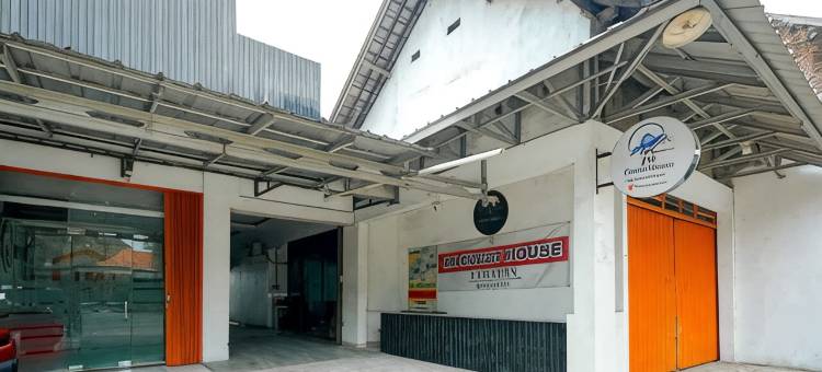 OYO Life 93186 HKP 民宿伊斯兰(Hkp Homestay RedPartner Blitar)图片