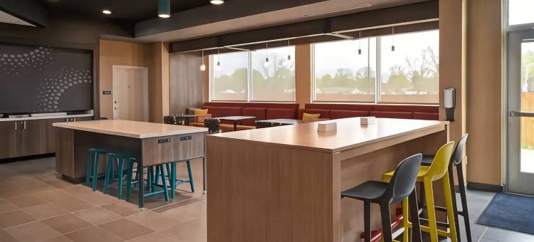 西曼非斯希尔顿Tru酒店(Tru by Hilton West Memphis)图片
