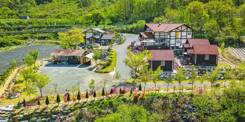 茂朱月亮河旅館