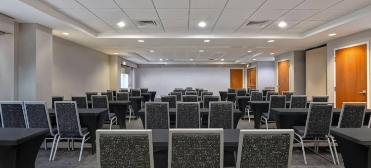 伯明翰胡佛广场欢朋套房酒店(Hampton Inn & Suites Birmingham-Hoover-Galleria)图片