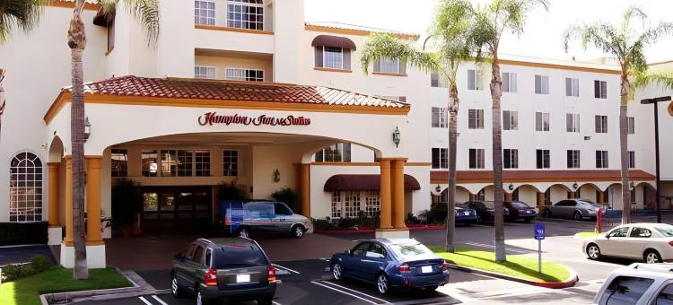 万豪城市快捷酒店圣塔安那/橙县机场(City Express by Marriott Santa Ana/Orange County Airport)图片