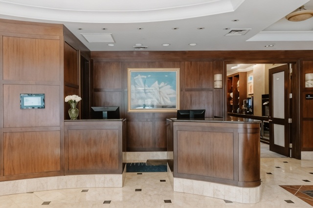 Club Quarters Hotel in Boston Over view