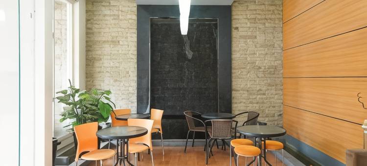 塞曼皮尔住宅(Semampir Residence by Occupied)图片