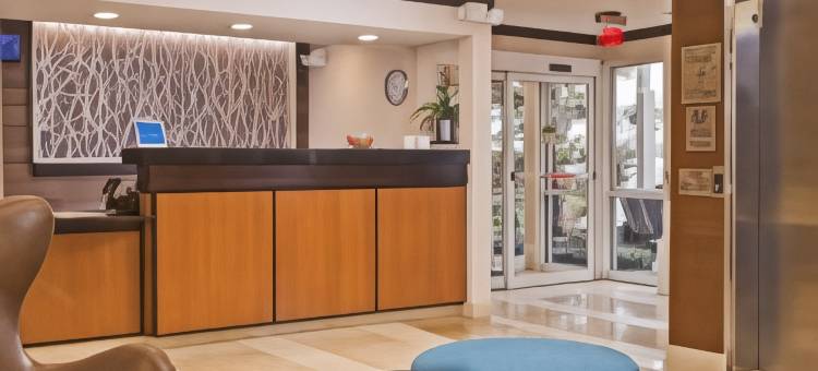 菲德里克万枫套房酒店(Fairfield Inn & Suites Frederick)图片