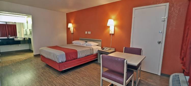 俄克拉荷马萨利索 6 号汽车旅馆(Motel 6 Sallisaw, OK)图片