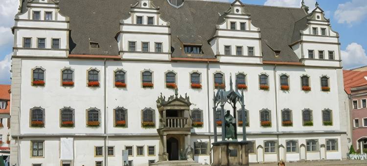 祖姆斯汀环形酒店(Hotel Zum Stein Wellness & Genuss Resort)图片