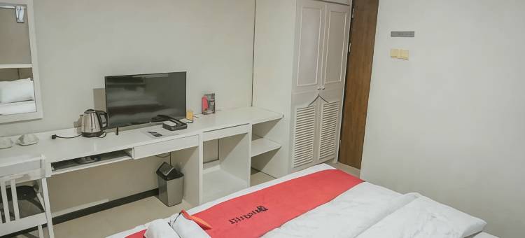 红多兹Plus酒店-沙哇帕沙(RedDoorz Plus @ Sawah Besar)图片