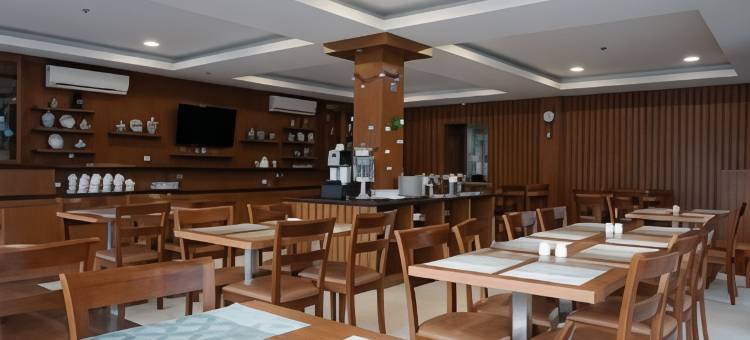 法沃尔霍特尔北干巴鲁市中心(Favor Hotel Pekanbaru City Center)图片