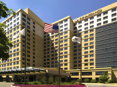 芝加哥奥黑尔万丽套房酒店