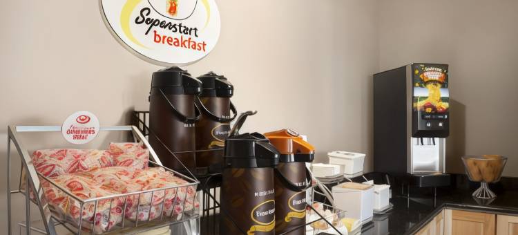 图斯科拉速8酒店(Super 8 by Wyndham Tuscola)图片