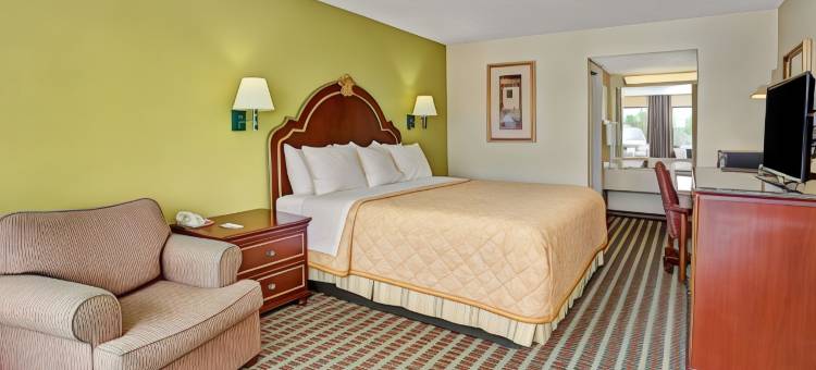 Travelodge by Wyndham Sellersburg / Louisville North图片