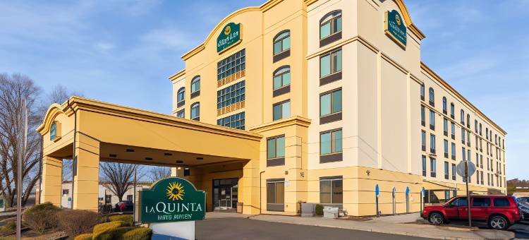 花园市拉昆塔温德姆套房酒店(La Quinta Inn & Suites by Wyndham Garden City)图片