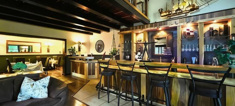 孔雀石庄园(Malachite Manor)图片