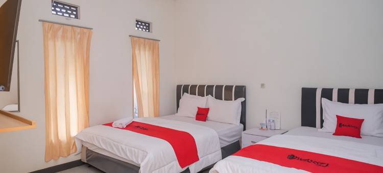 RedDoorz Syariah @ Jalan Dieng Wonosobo 2图片