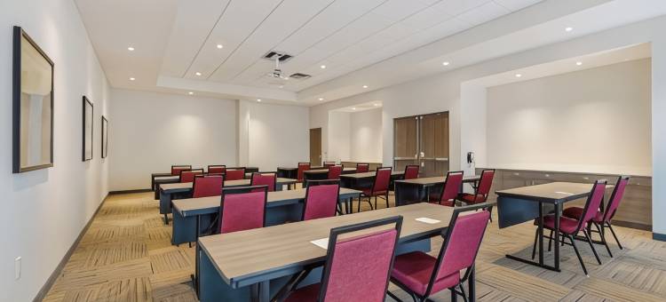 科罗拉多斯普林斯机场希尔顿惠庭套房酒店(Home2 Suites by Hilton Colorado Springs Airport)图片