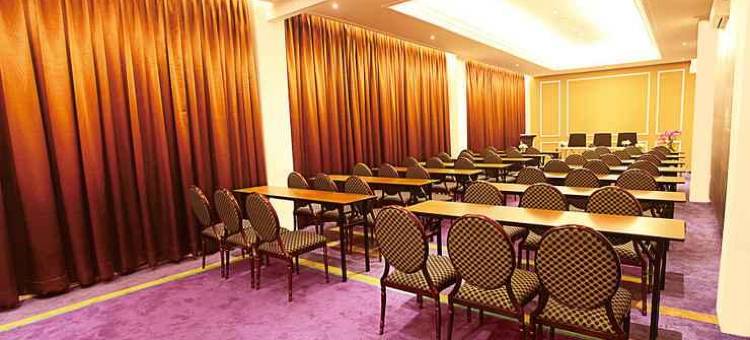 北干巴鲁阿斯诺夫皇家酒店(Royal Asnof Hotel Pekanbaru)图片