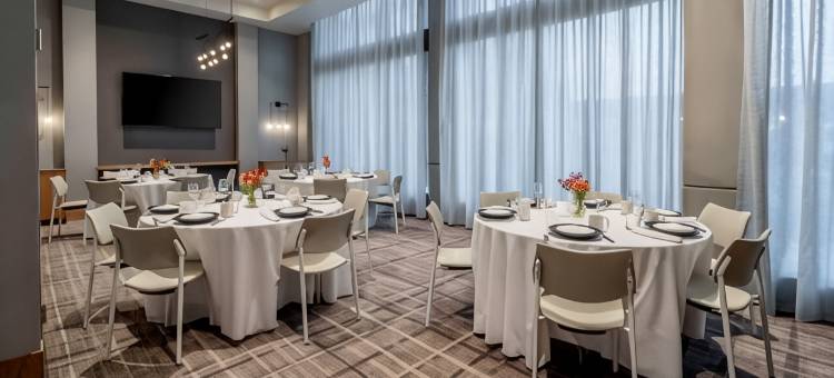 萨特萨克拉门托堡希尔顿启缤精选酒店(The Fort Sutter Hotel Sacramento, Tapestry Collection by Hilton)图片