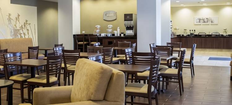 舒眠套房酒店芒兹维尔 - 惠灵(Sleep Inn & Suites Moundsville - Wheeling)图片